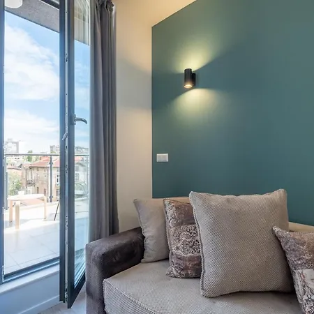 Large Terrace In Old Center Of By Flat Mаnager *